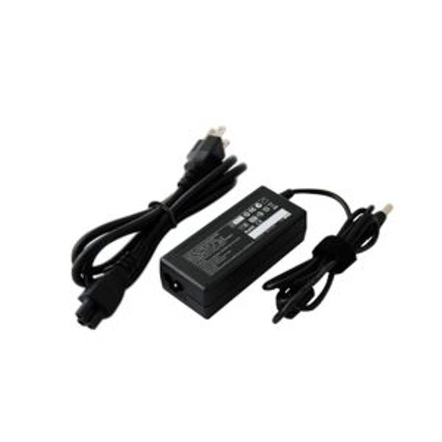 ADAPTADOR AC/DC LAPTOP/NOTEBOOK TOSHIBA 19V-90W PLUG 5.5mm*2.5mm